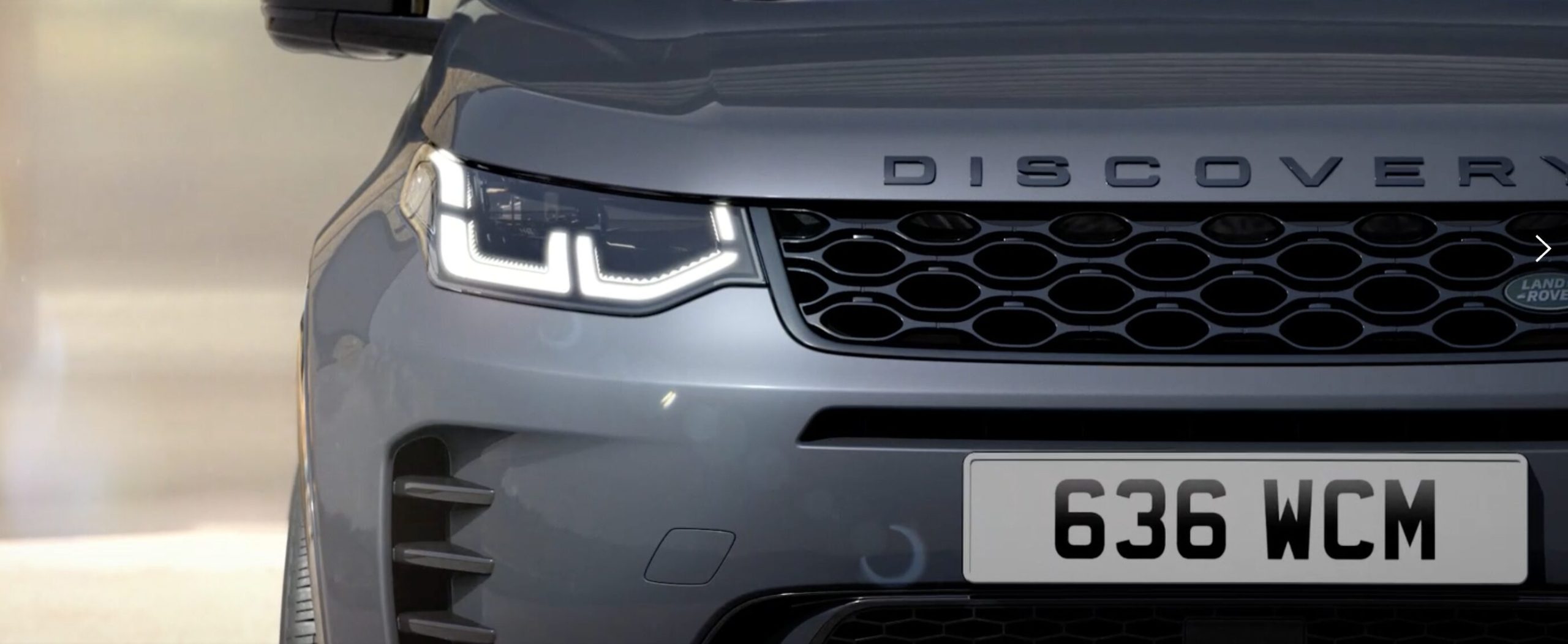 ランドローバー ディスカバリースポーツ2015年式純正グリル